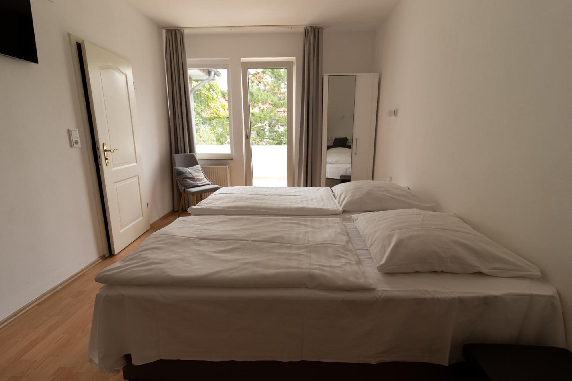 Hotel Eilenriede Hannover Exterior photo